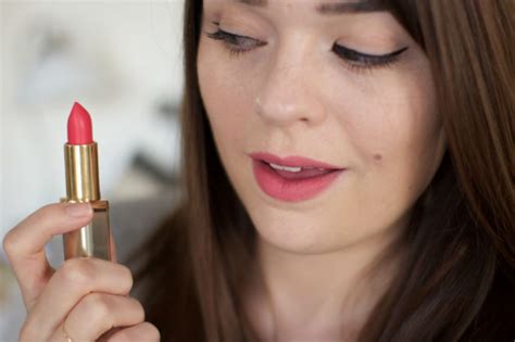 A Budget Coral Lipstick That Youll Wear All Summer Long The Anna Edit