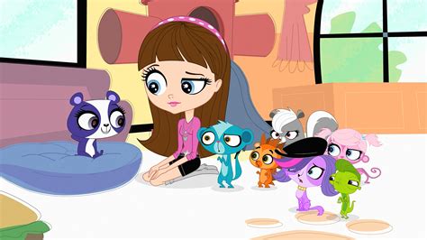 Get all the new sparkly colored pets and see your lps collection grow! So Interesting | Littlest Pet Shop (2012 TV series) Wiki ...