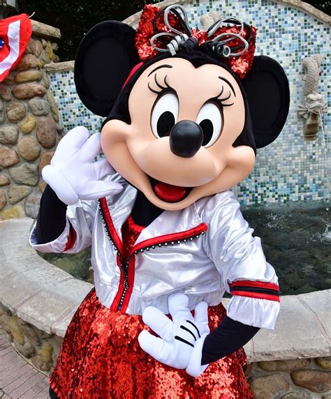 Minnie Mouse On Instagram Hello Everyone Today Was Such A Beautiful