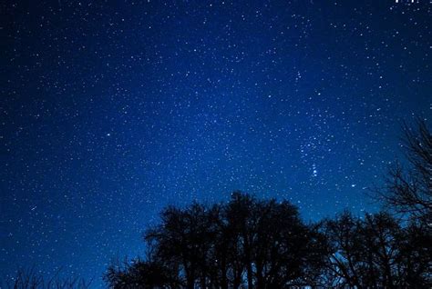 Mengapa Bintang Berkelap Kelip Pada Malam Hari Akubacaakutahu Kids