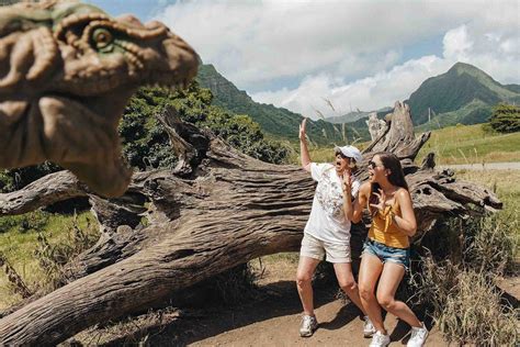 Jurassic Park Hawaii A Guide To Visiting Kualoa Ranch
