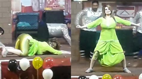 Beauty Queen Khubsurt Kaif New Latest Dancing Boobs Mujra 2022 Hik Wari