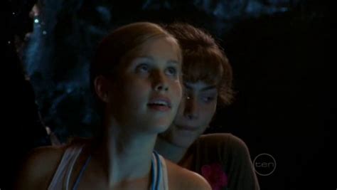 Screen Captures H2o Just Add Water 1x22 Fish Out Of Water Claire