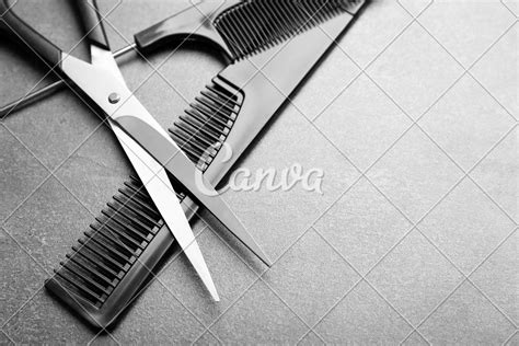Barber Scissors With Combs图片 Canva可画