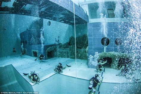 Inside Worlds Deepest Thermal Water Pool Daily Mail Online