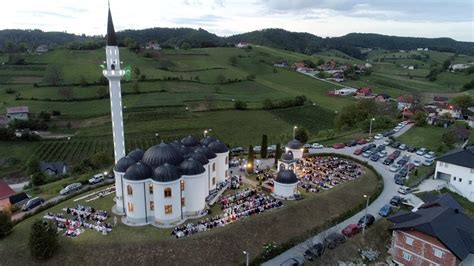 Tradicionalni Džematski Iftar 2019 VaroŠka Rijeka BuŽim Youtube