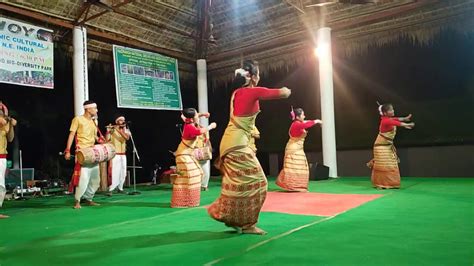 The Beauty Of Ethnic Folk Dance Of Assam Youtube