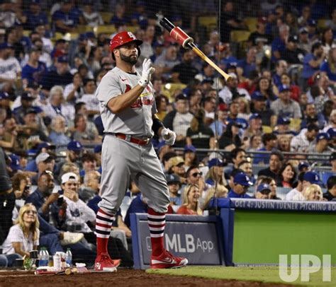 Photo Cardinals Star Albert Pujols Becomes Fourth Player To Hit 700