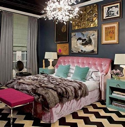 24 Glamorous Hollywood Regency Bedrooms Done Right Glamourous Bedroom