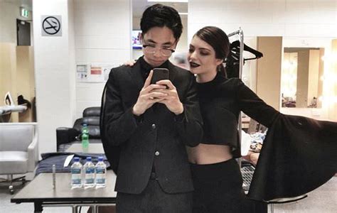 Lorde Has A Rock On Her Finger But Is She Engaged Celeb Romance