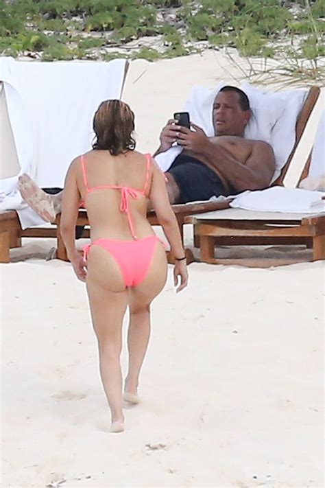 Jennifer Lopez Bikini Candids On The Beach In Turk And Caicos 26