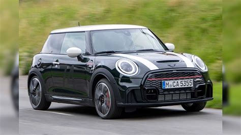 Mini Cooper 60th Anniversary Limited Edition Launched, Only 740 to be Made Globally