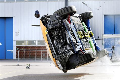 The All New Volvo Xc90 Crash Test Footage Volvo Cars Global Media