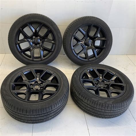 Felgi Aluminiowe Ko A Opony Pirelli Orygina Kpl Szt Dodge Ram V