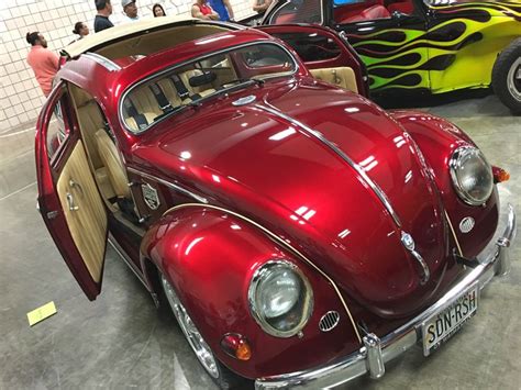 Pin By Kaloa Robinson On Candy Apple Red Vw Bug Classic Cars Sports Car
