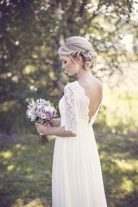 Wählen sie ein vintage hochzeitskleid von unsere weiße vintage kleider oder spitze vintage brautkleider aus. Athena wedding dress from By Malina wedding collection ...