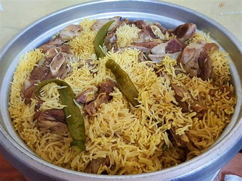 Itulah lima resep nasi uduk yang lezat dan tidak lupa juga cara membuatnya yang gampang sehingga kamu bisa coba bikin di rumah. Syed Nasi Arab dan Nasi Turkey | EnyAbdullah.Com