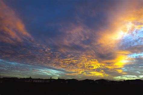 Foto Gratis Atmosfera Cielo Sole Nuvola Tempo Paesaggio Alba Casa