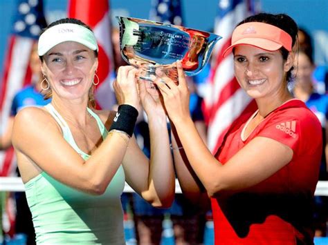 Sania Mirza Martina Hingis Clinch Us Open Womens Doubles Title
