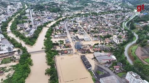 Imagens De Drone Mostram Enchente Em Cidade Com Quase 7 Mil Desalojados