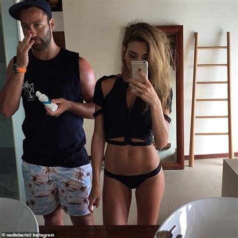 Jimmy Bartel Pictured With His Girlfriend Lauren Mand In Sydney Daily Mail Online