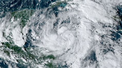Storm Weary Louisiana Braces For Hurricane Zeta Storm Surge