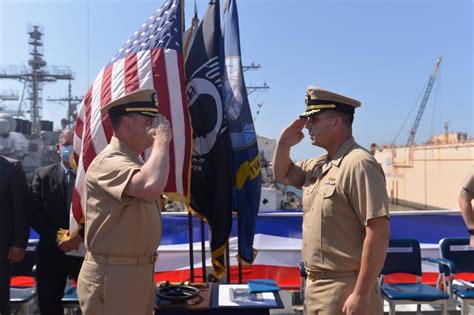 Uss Stethem Holds 25th Commissioning Anniversary Ceremony And Change Of