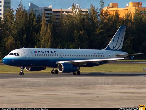 N403ua United Airlines Airbus A320 232