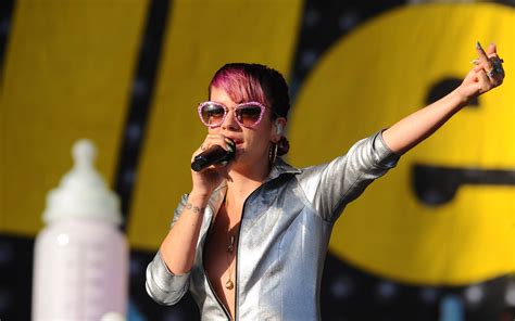 Simon Cowell Thank Goodness I Didn T Hire Lily Allen As An X Factor Judge The Independent