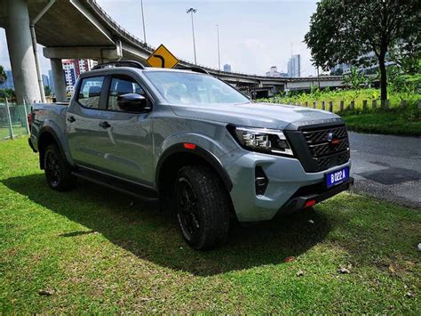 Jadi, semakin besar, maka semakin mahal. #PanduUji: Nissan Navara Pro-4X (2021), Muka Garang ...