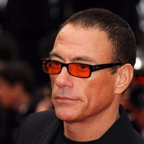 We did not find results for: Jean-Claude van Damme | Promiflash.de