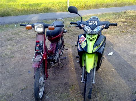 Kali ni kita bersama adol yang merupakan salah seorang daripada komuniti motosport sepang (kms) bersama jentera kesayangannya, yamaha lagenda 110z. Man 96 Nago Black Bass: lagenda 110z :) (green & black)