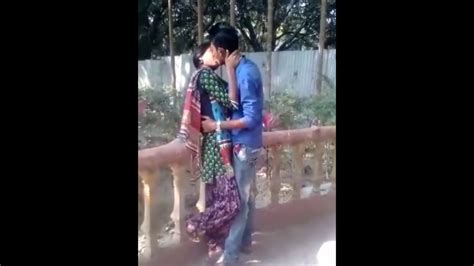 Indian Couple Kiss Youtube