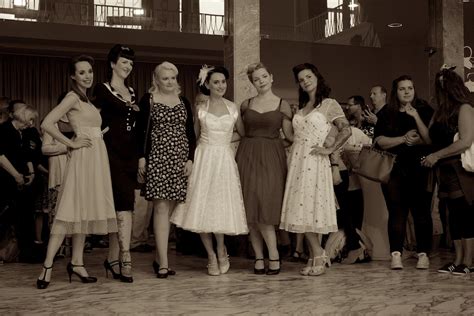Modenschau der 1950er und 60er | sl4lifestyle – Sabines Magazin für