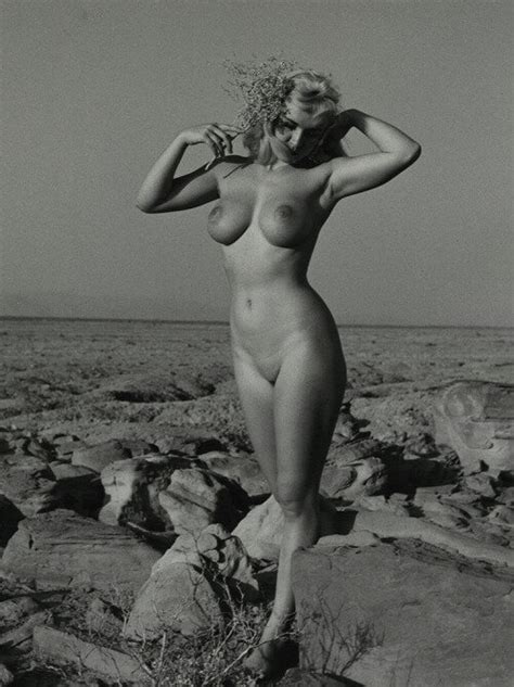 Shoreline Nude By Andre De Dienes 1950s Vintagehotties