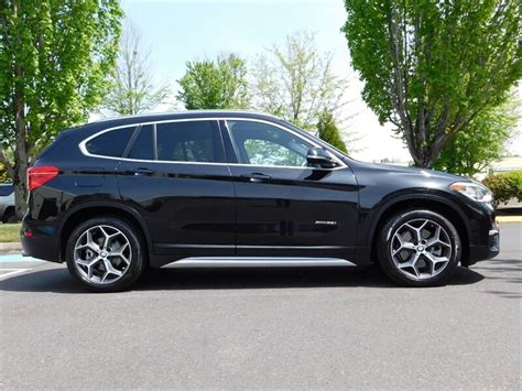 Bmw x1 test drive & luxury crossover suv video review. 2016 BMW X1 xDrive28i / AWD / Panoramic Sunroof / 33,000 MILES