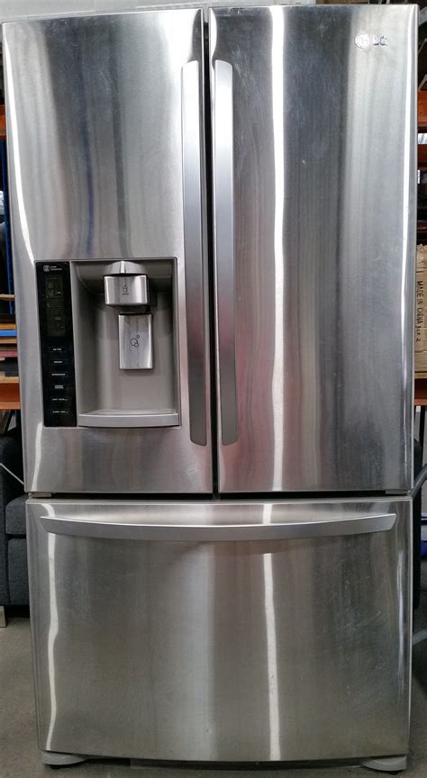To double door lg fridge. LG 615 Litre Double Door Fridge - Lot 1055175 | ALLBIDS
