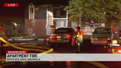 Multiple Crews Battle Apartment Fire In Greenville Co Youtube
