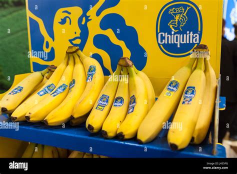 Chiquita Bananas High Resolution Stock Photography And Images Alamy