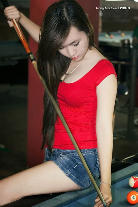 The Images Of A Vietnamese Sexy Girl To Play Billiards The Most