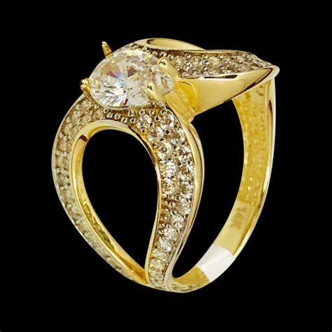 14k Gold Fancy Ring With Cubic Zirconia