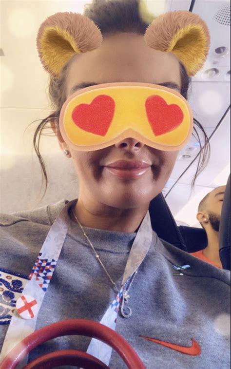 Jamie vardy's wife was among the england fans caught up in the violence during saturday's euro 2016 opener against russia. World Cup 2018: Jamie Vardy's wife Rebekah teases fans ...