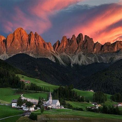 Santa Maddalena Val Di Funes Italy Italy South Tyrol Beautiful