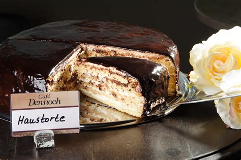 Wir freuen uns auf ihren besuch! Kaffee & Kuchen - Café Dennoch