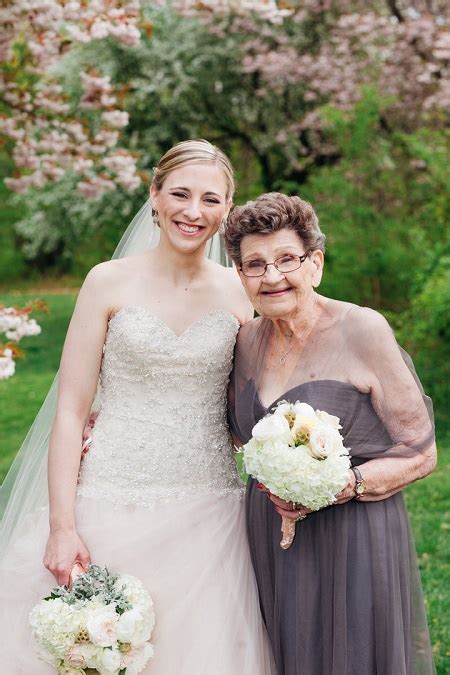 amazing bride picks her 89 year old grandmother to be her bridesmaid at her wedding photos