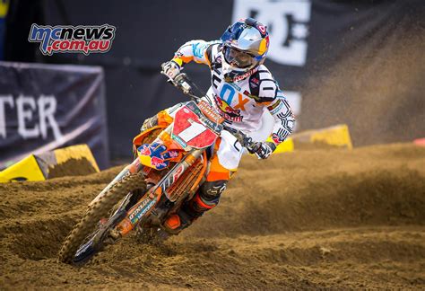 Ryan dungey is the current 450cc class monster energy supercross champion and ama 450 motocross champion. Tomac overahauls Dungey in Oakland | Reed 8th | MCNews.com.au