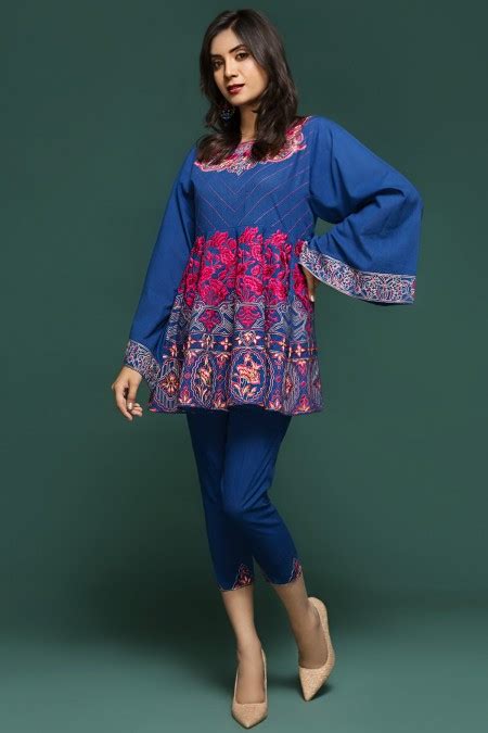 Mausummery Stitched Women Winter Dresses Designs 2018 19 Collection 17