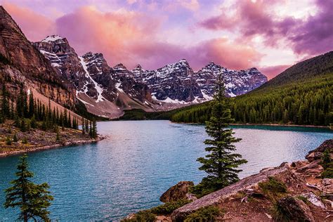 Moraine Lake Moraine Lake Banff Alberta Canada Destin Sparks