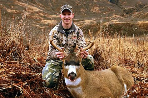 Kodiak Deer Hunts With Candm Marine Inc