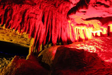 Ruby Falls Cave Formations Photo